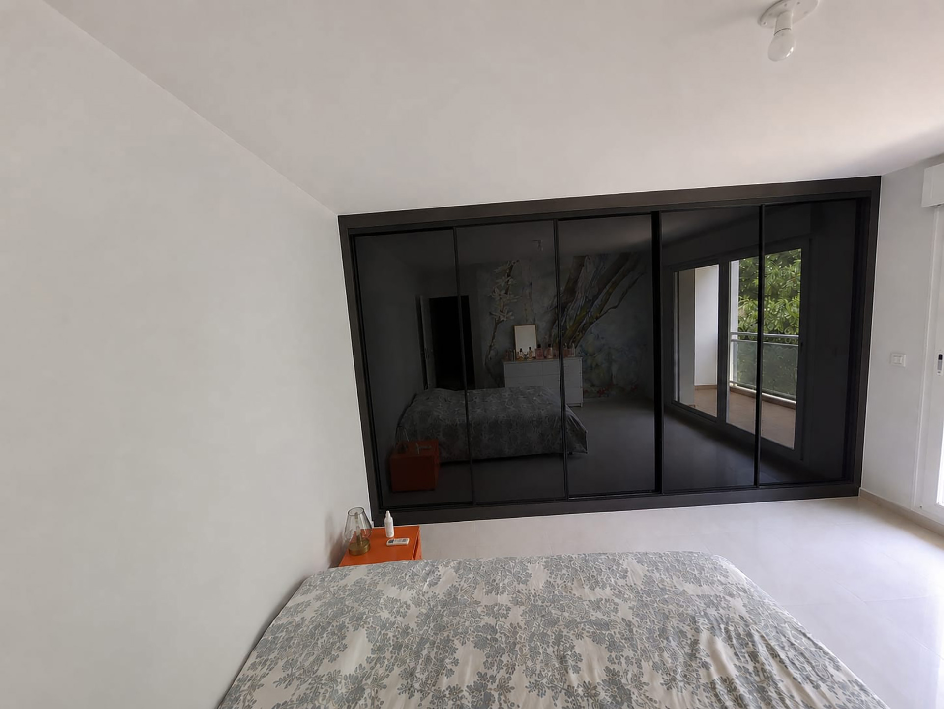 Placard noir sur mesure